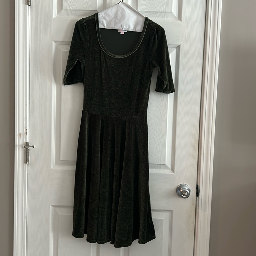 LulaRoe green velvet midi dress women’s size small